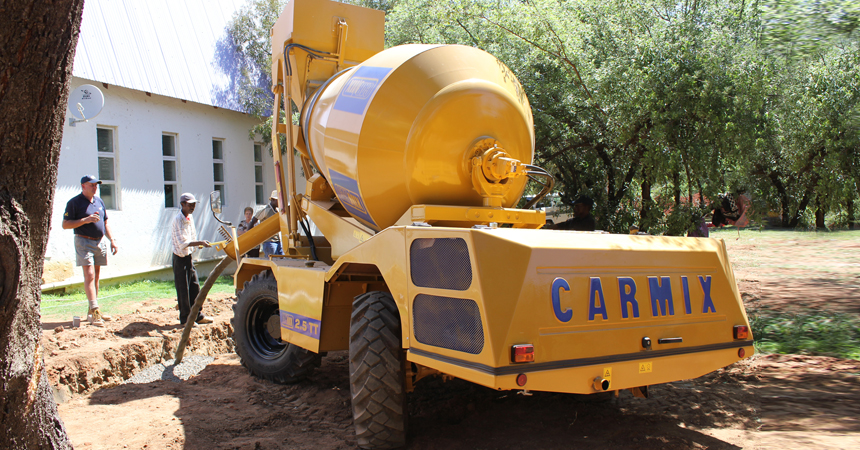 Self Loading Concrete Mixer, Carmix 5.5 XL